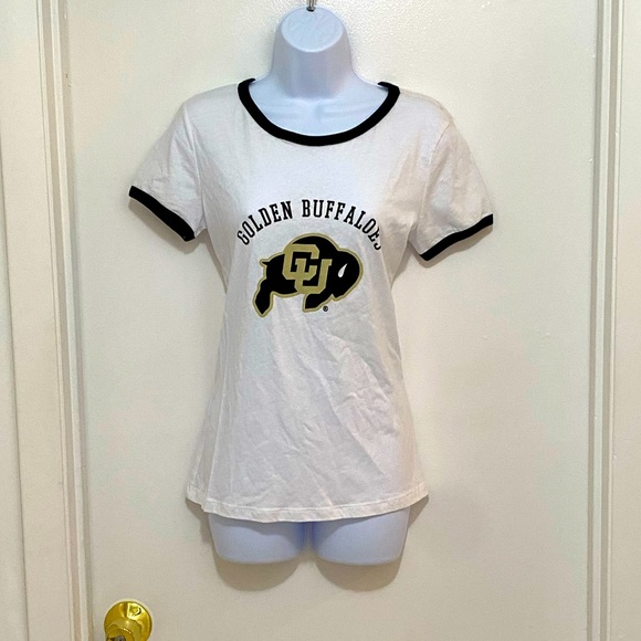 CU Buffs logo tee. Worn once for group pic. Perfect condition. - Picture 2 of 5